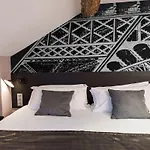 Hotel Midnight Paris