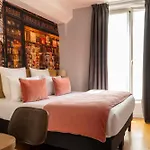 Midnight Hotel 3*