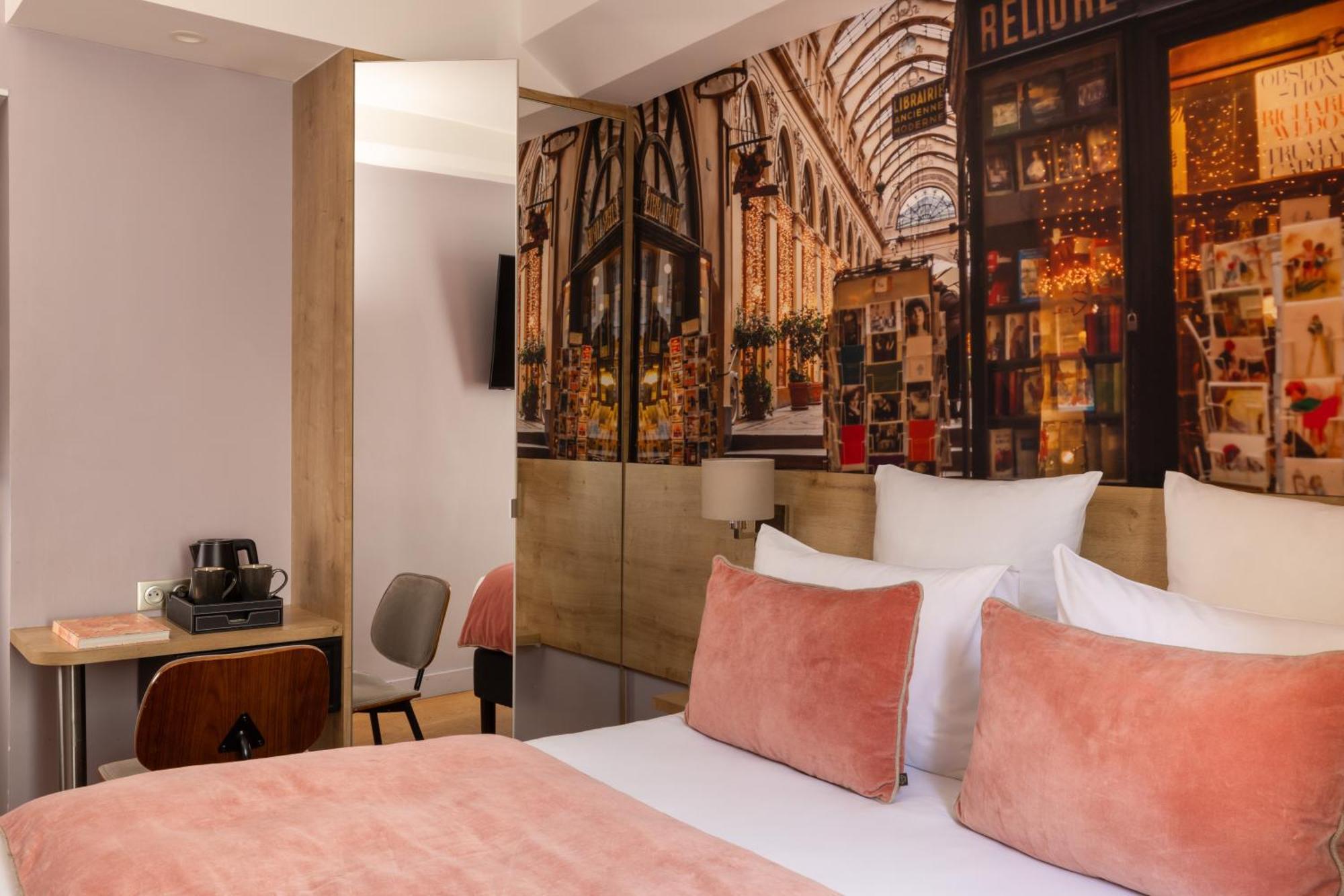 Midnight Hotel Parigi